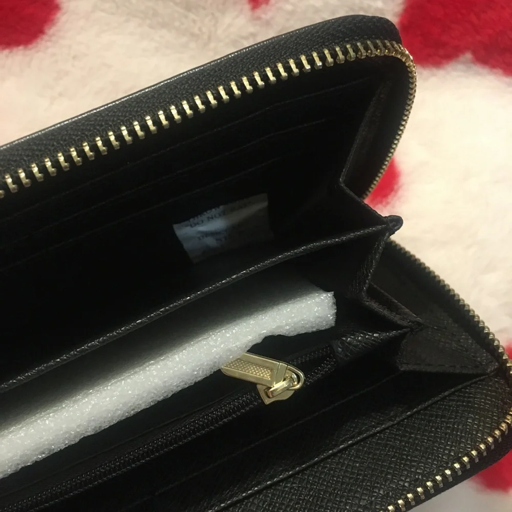 Black Long Wallet Woven Faux leather Gold hardware NEW - Picture 3 of 7